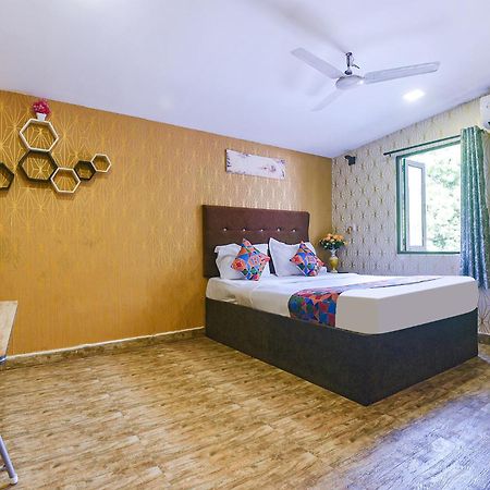 Fabhotel Rj 18 Beach Resort - Nr Baga Beach Exterior photo