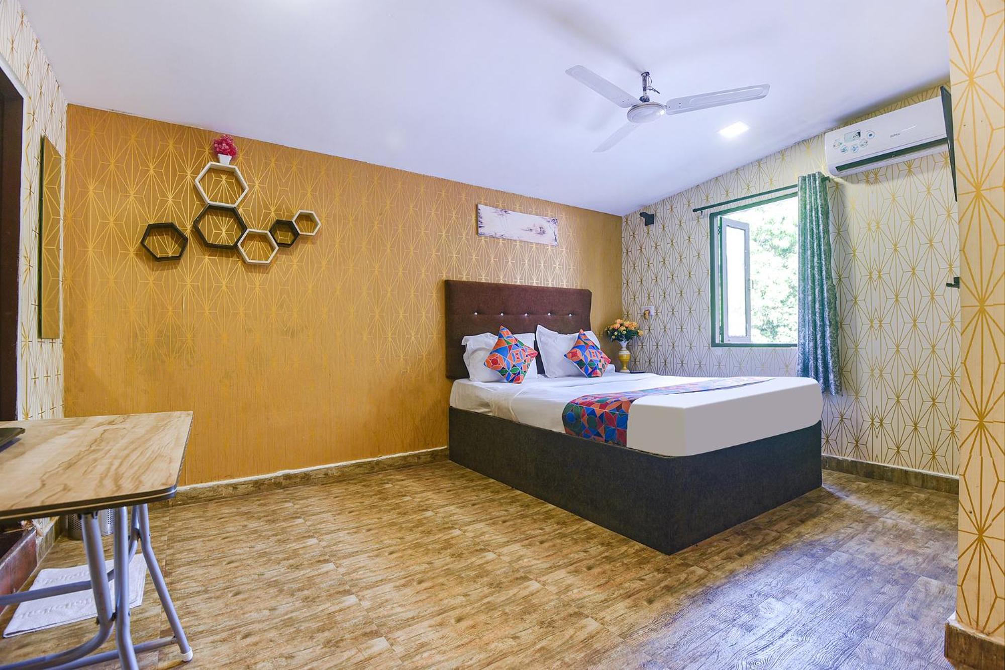 Fabhotel Rj 18 Beach Resort - Nr Baga Beach Exterior photo