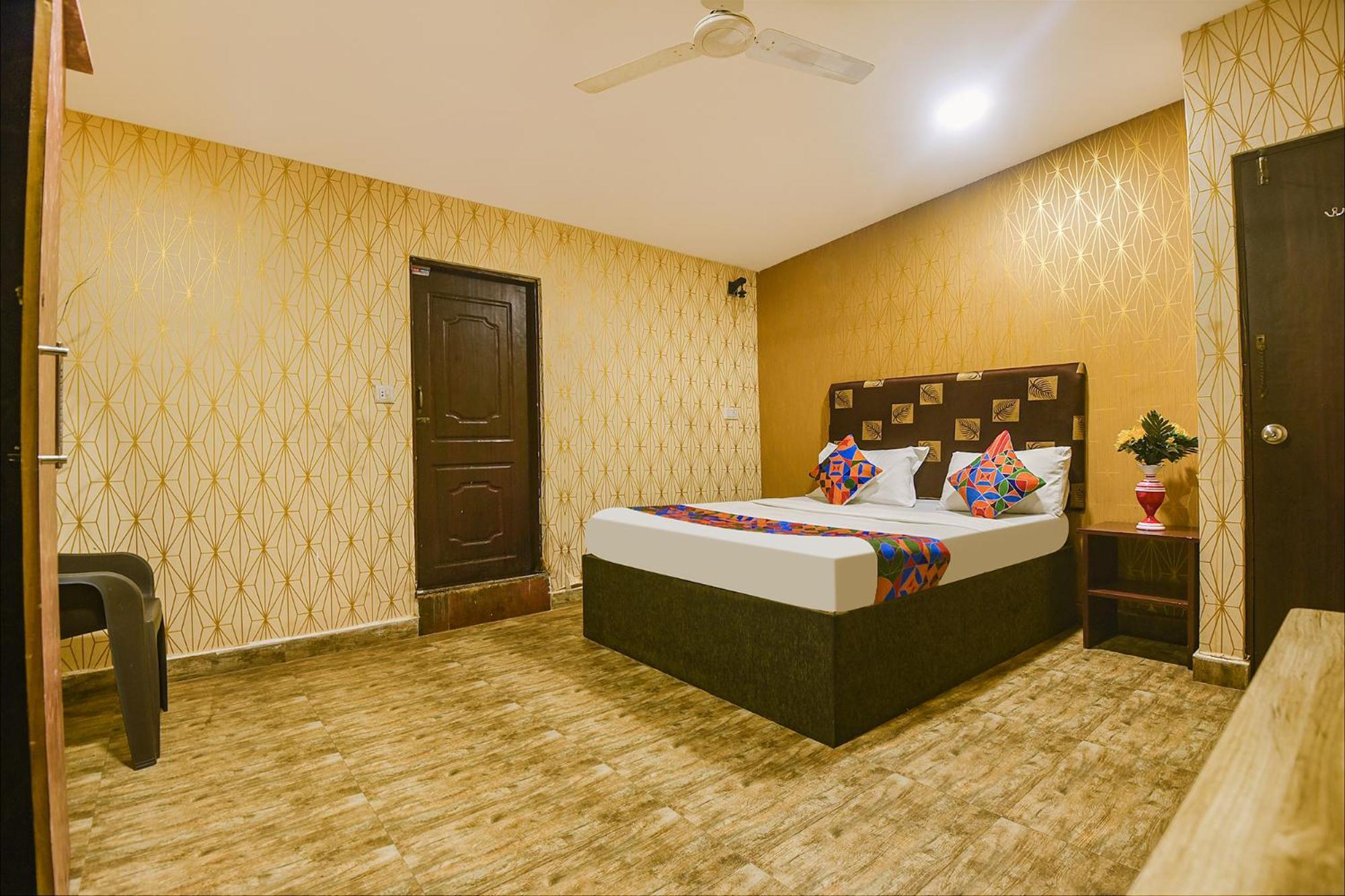 Fabhotel Rj 18 Beach Resort - Nr Baga Beach Exterior photo