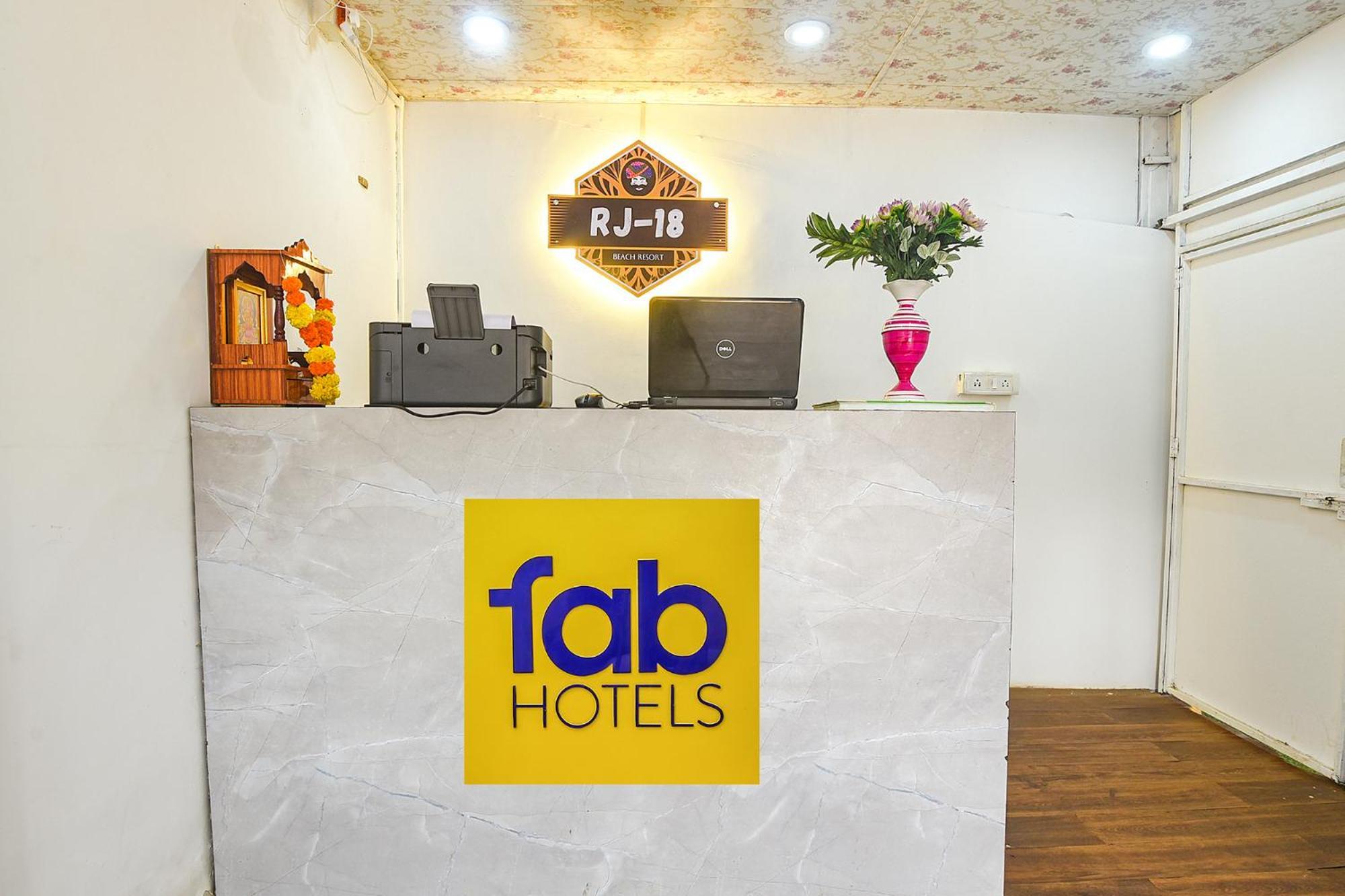 Fabhotel Rj 18 Beach Resort - Nr Baga Beach Exterior photo